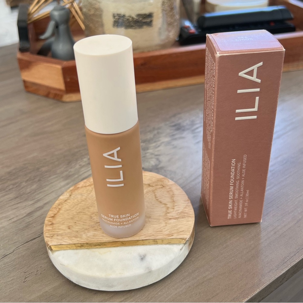 ILIA TRUE SKIN SERUM FOUNDATION NIACINAMIDE+ALLANTOIN+ALOE INFUSED.